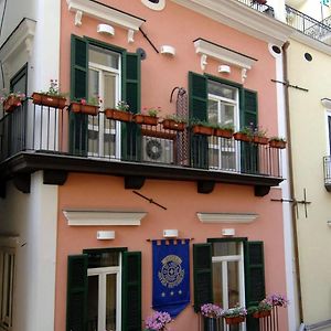 Hotel Antica Repubblica In Amalfi Center At 100Mt From The Sea